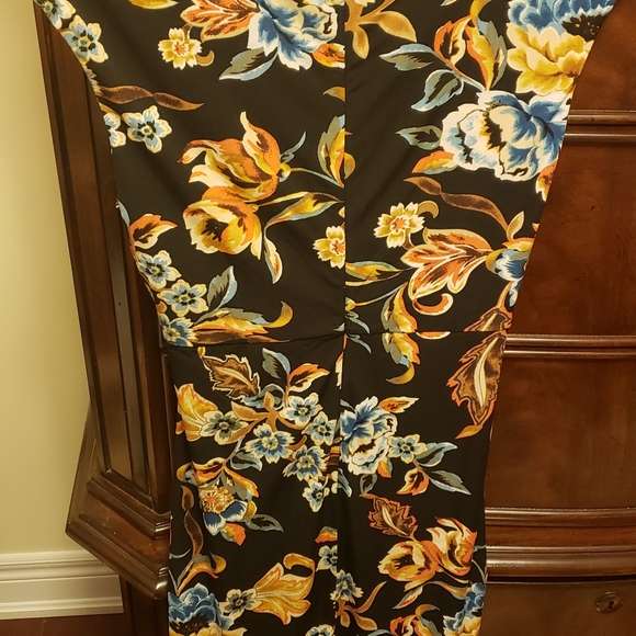 WHBM dress - Picture 2 of 5